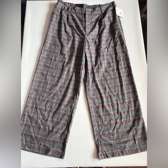Ava & Viv Black and Gray Plaid Dress Pants Wide Leg sz 17 NWT - Picture 1 of 10